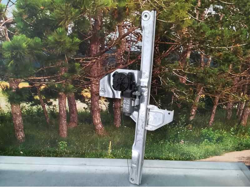 Recambio de elevalunas delantero derecho para peugeot partner kasten confort l1 referencia OEM IAM  402104B ELECTRICO 2 PINS