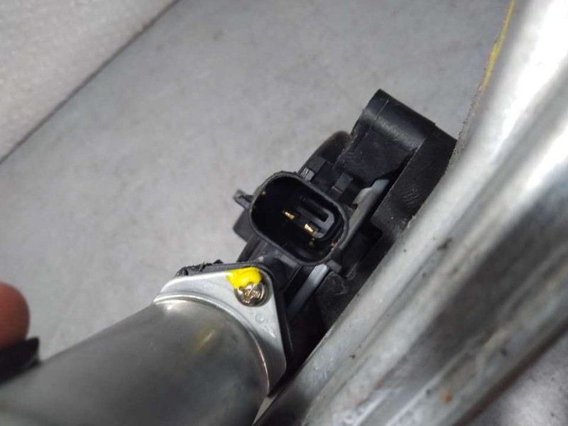 Recambio de elevalunas trasero izquierdo para fiat tipo ii (357) berlina cross referencia OEM IAM 52093915  ELECTRICO 2 PINES