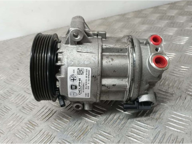 Recambio de compresor aire acondicionado para alfa romeo giulietta (191) distinctive referencia OEM IAM 04113225209C 50509535 DE