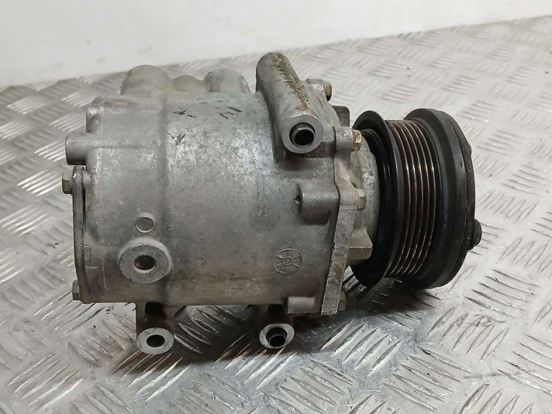 Recambio de compresor aire acondicionado para ford fiesta (cbk) ambiente referencia OEM IAM 2S6H19D629AA  