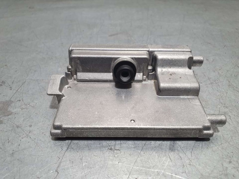 Recambio de camara para volkswagen t-cross advance referencia OEM IAM 2Q0980653 E541941 