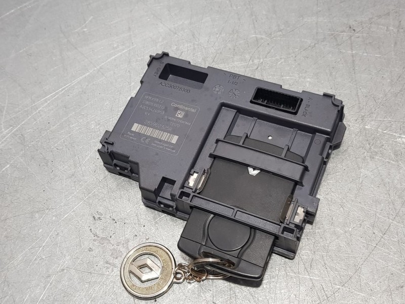 Recambio de conmutador de arranque para renault clio iv limited referencia OEM IAM 285902325R S180151002G CONTINENTAL