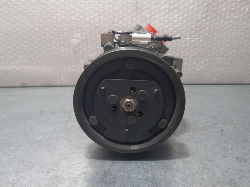 Recambio de compresor aire acondicionado para dacia logan básico referencia OEM IAM SD7V16 8200117767 SANDEN