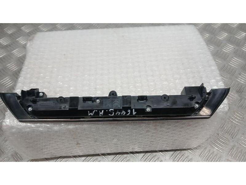 Recambio de mando multifuncion para citroën c5 aircross (ac_, aj_, ar_, a4_) 1.5 bluehdi 130 (acyhzj, acyhzr) referencia OEM IAM