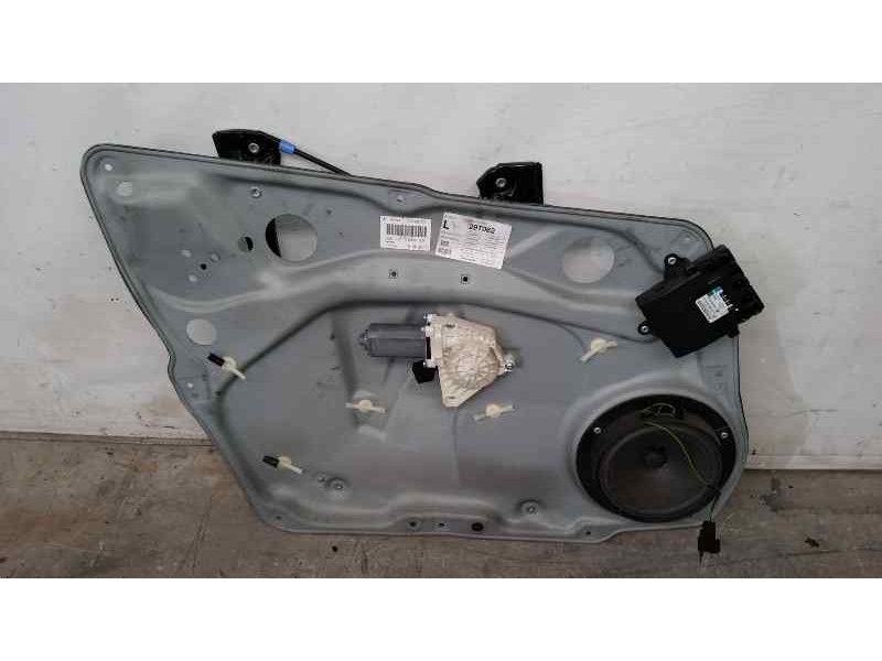 Recambio de elevalunas delantero izquierdo para mercedes-benz clase b (w245) 180 cdi (245.207) referencia OEM IAM  6 PINS ELECTR