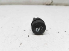 Recambio de interruptor para piaggio (vespa) liberty liberty 125 referencia OEM IAM   BLOQUEO