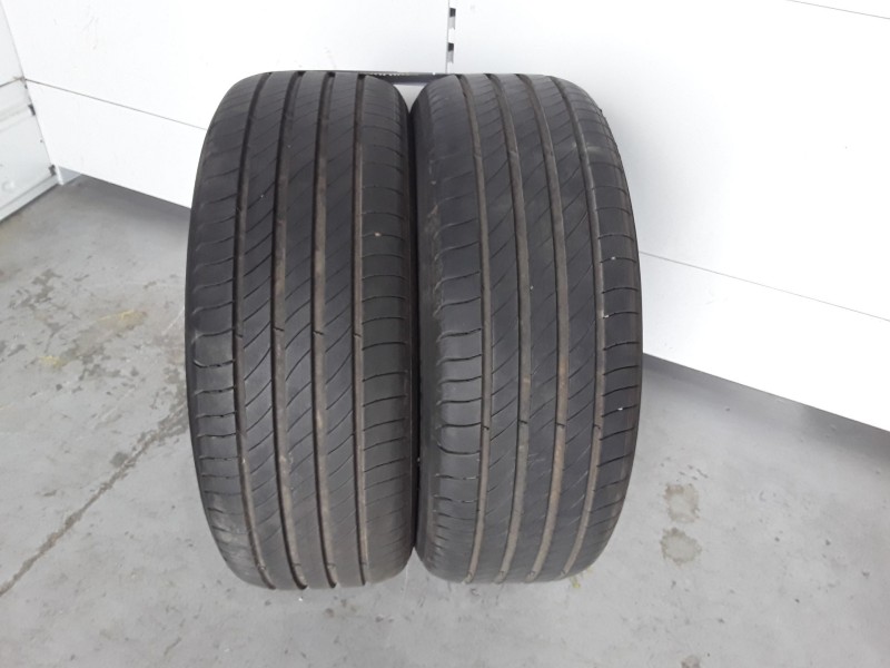 Recambio de neumatico pareja para neumaticos reutilizados - referencia OEM IAM 195551687H MICHELIN 195/55/16/87H