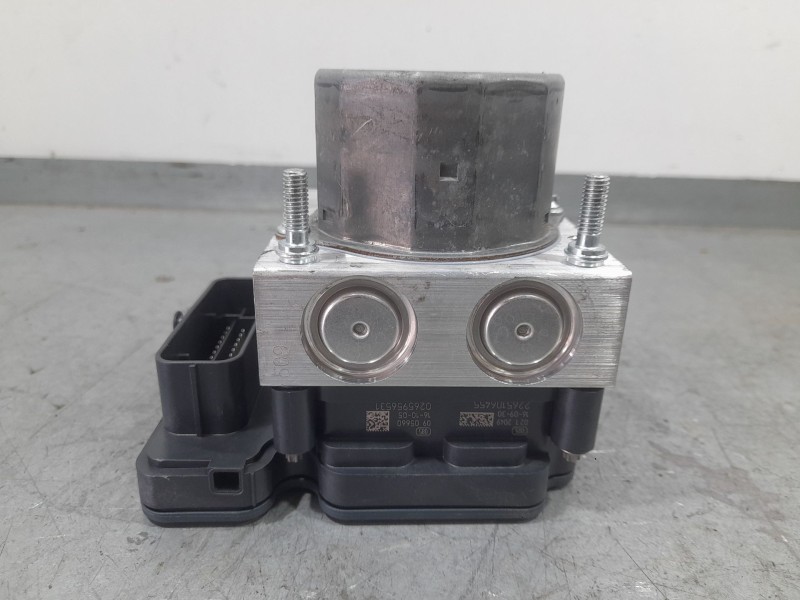 Recambio de abs para nissan pulsar hatchback (c13) 1.5 dci referencia OEM IAM 476603ZF0A  