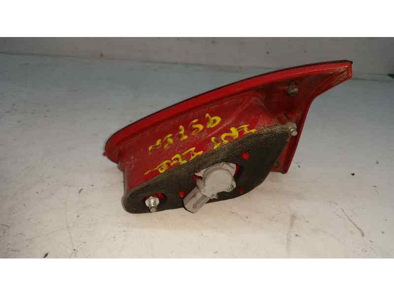 Recambio de piloto trasero izquierdo para alfa romeo 147 (190) 1.9 jtd 16v distinctive referencia OEM IAM   INTERIOR