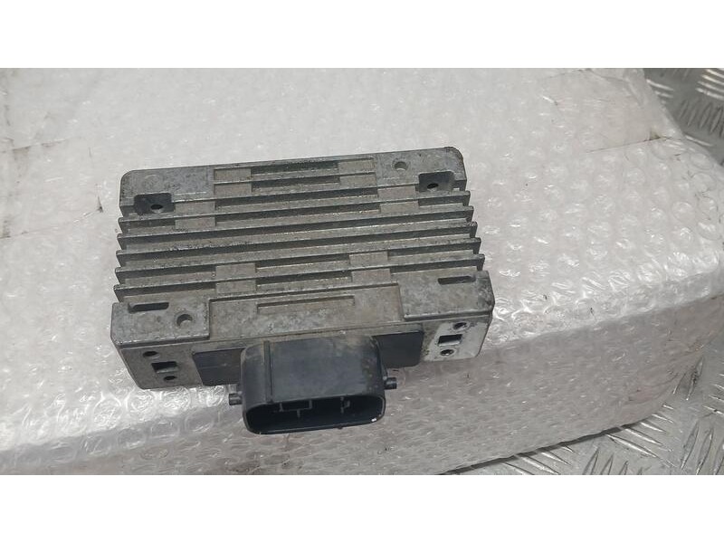 Recambio de modulo electronico para toyota iq 2 referencia OEM IAM G92C074011  0905220226