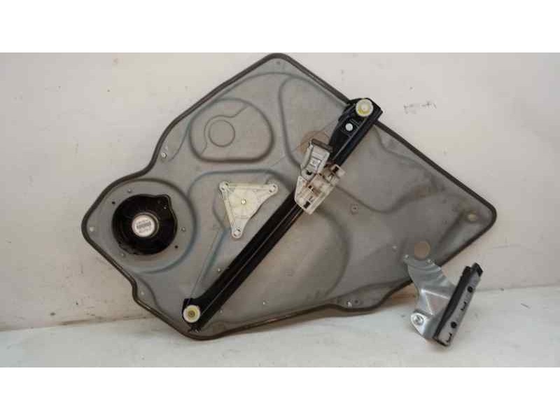 Recambio de elevalunas trasero izquierdo para mercedes-benz clase b (w245) 180 cdi (245.207) referencia OEM IAM  6 PINS ELECTRIC