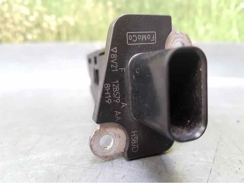 Recambio de caudalimetro para ford fiesta (cb1) trend referencia OEM IAM 8V2112B579AA  