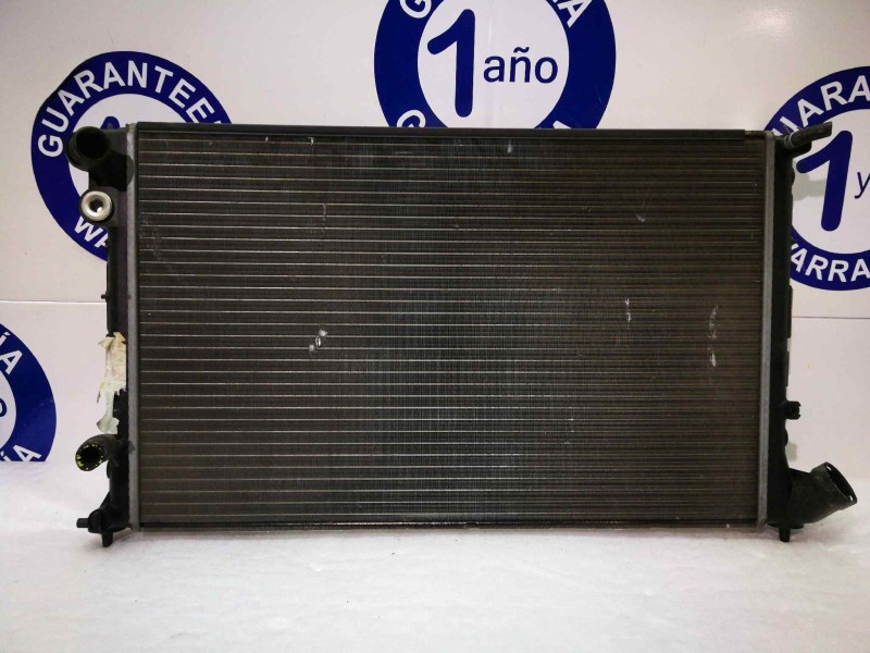 Recambio de radiador agua para peugeot 406 berlina (s1/s2) sr referencia OEM IAM 9620055580 RM1101 VALEO