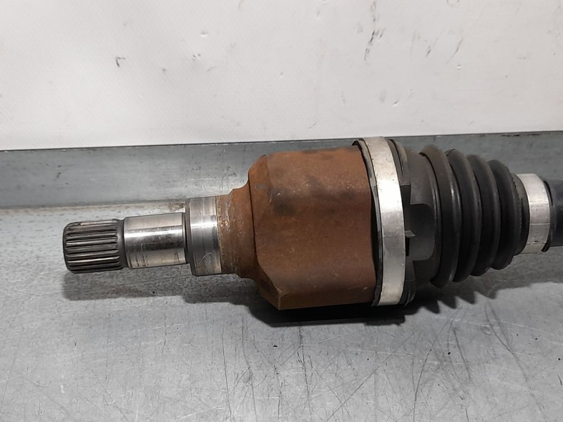 Recambio de transmision delantera derecha para citroën c3 feel referencia OEM IAM 9816028680  