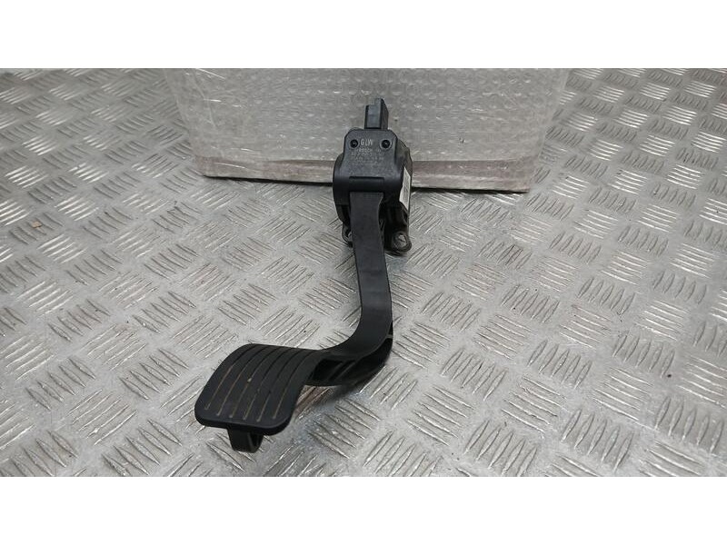 Recambio de potenciometro pedal para peugeot 3008 i monospace (0u_) 1.6 bluehdi 120 referencia OEM IAM 9671416880 BOSCH 02807551