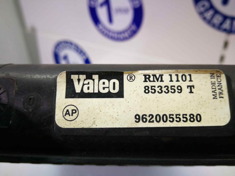 Recambio de radiador agua para peugeot 406 berlina (s1/s2) sr referencia OEM IAM 9620055580 RM1101 VALEO