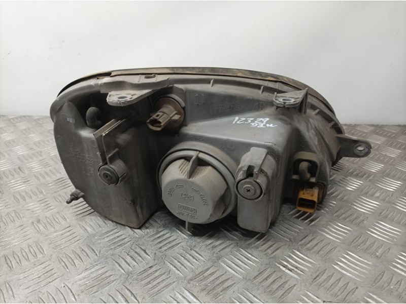 Recambio de faro izquierdo para daewoo compact 1.6 gasolina referencia OEM IAM   SIN REFERENCIA