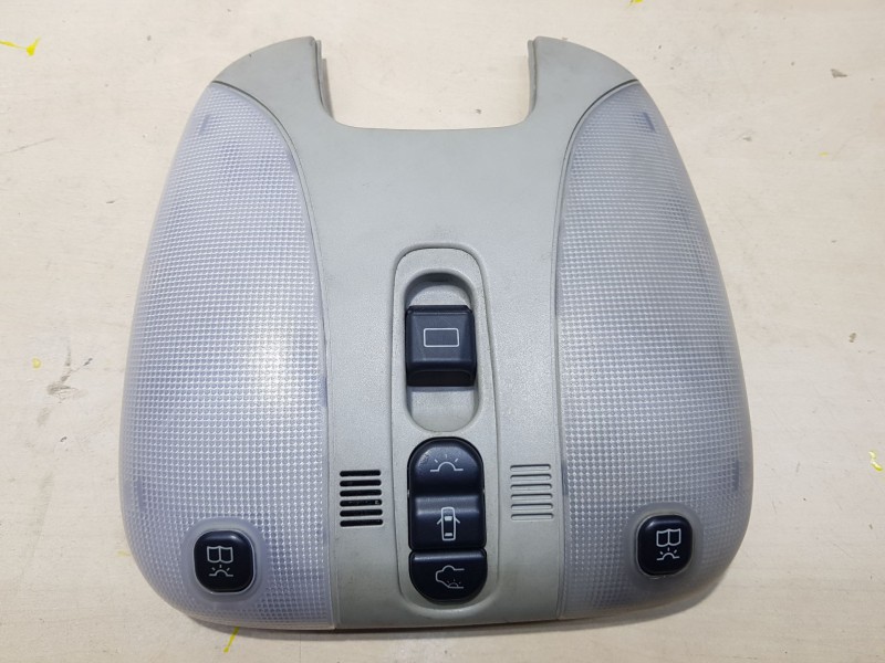 Recambio de luz interior para mercedes-benz clase s (w220, v220) s 320 cdi (220.026, 220.126) referencia OEM IAM A21582006017D43