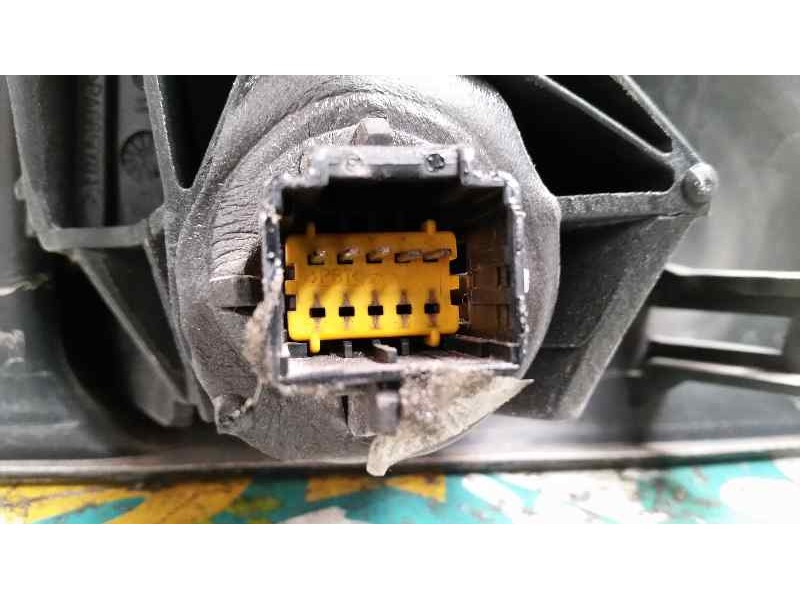 Recambio de retrovisor izquierdo para renault megane ii classic berlina confort authentique referencia OEM IAM  5 PINS ELECTRICO