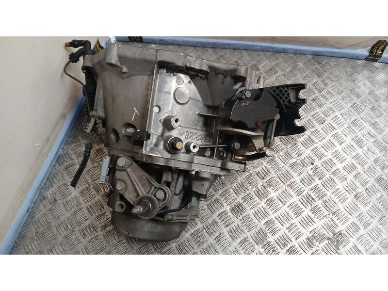 Recambio de caja cambios para citroën berlingo cuadro xtr plus referencia OEM IAM 20ET07 3110909A 5VELOCIDADES