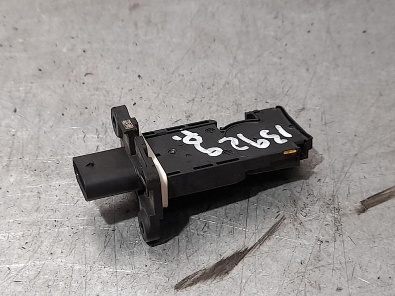 Recambio de caudalimetro para ford transit (tts) kombi 350 l2 basis referencia OEM IAM 2283200  