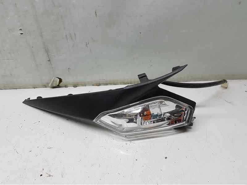 Recambio de piloto trasero izquierdo para kymco miler 125 referencia OEM IAM   