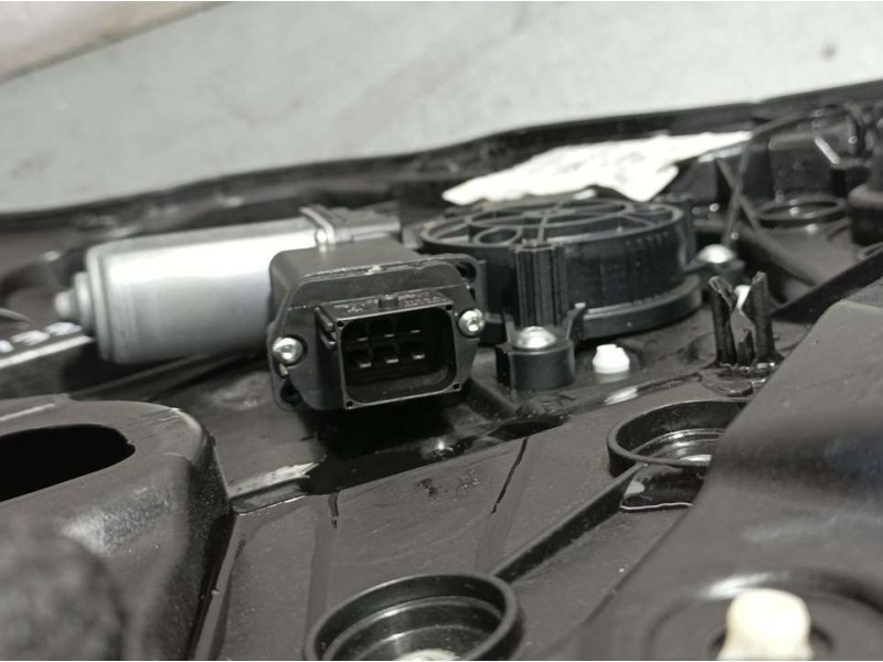 Recambio de elevalunas trasero izquierdo para alfa romeo giulietta (191) distinctive referencia OEM IAM 505265380  ELECTRICO 6 P