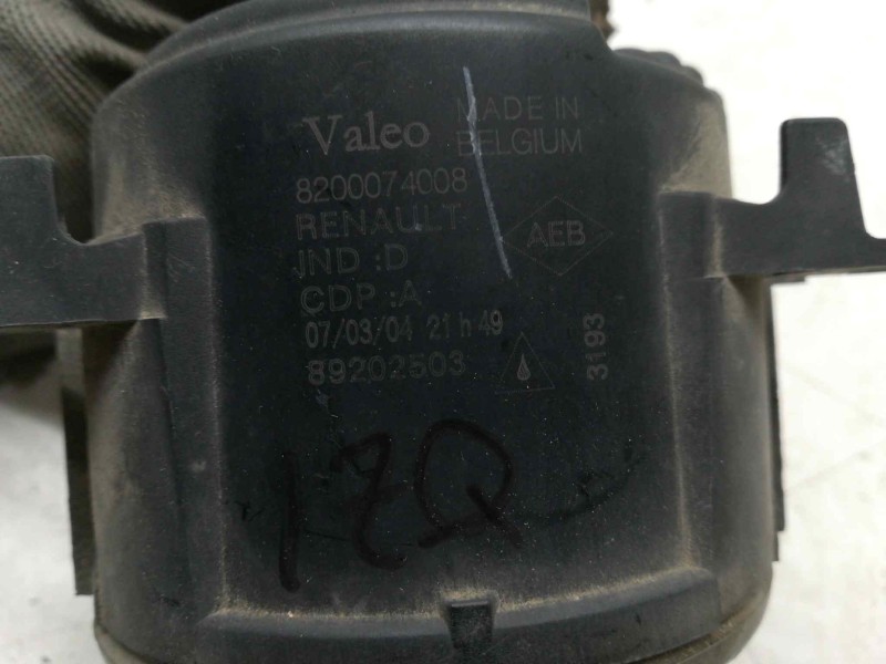 Recambio de faro antiniebla izquierdo para renault megane ii classic berlina confort authentique referencia OEM IAM 8200074008  