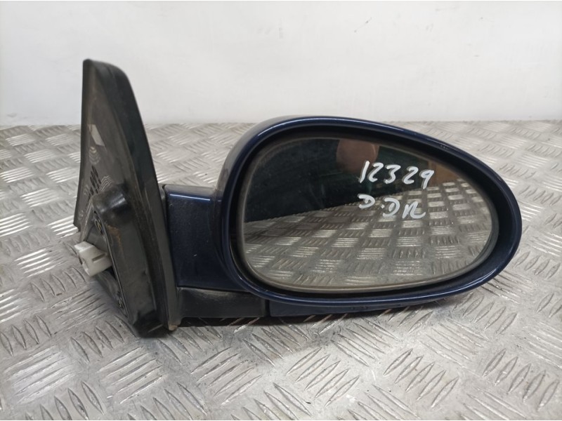 Recambio de retrovisor derecho para daewoo compact 1.6 gasolina referencia OEM IAM   ELECTRICO 5 PINS