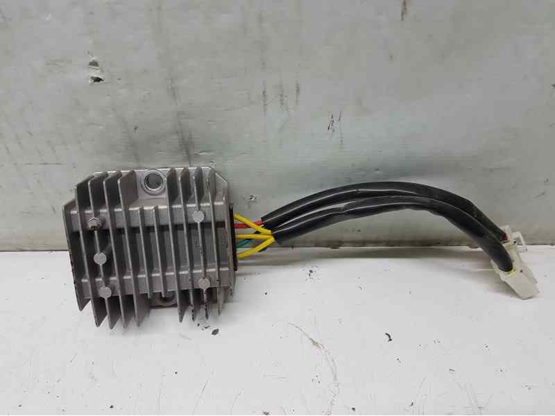 Recambio de modulo electronico para kymco miler 125 referencia OEM IAM KYD074  