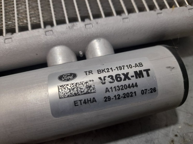 Recambio de condensador / radiador aire acondicionado para ford transit (tts) kombi 350 l2 basis referencia OEM IAM BK2119710AB 