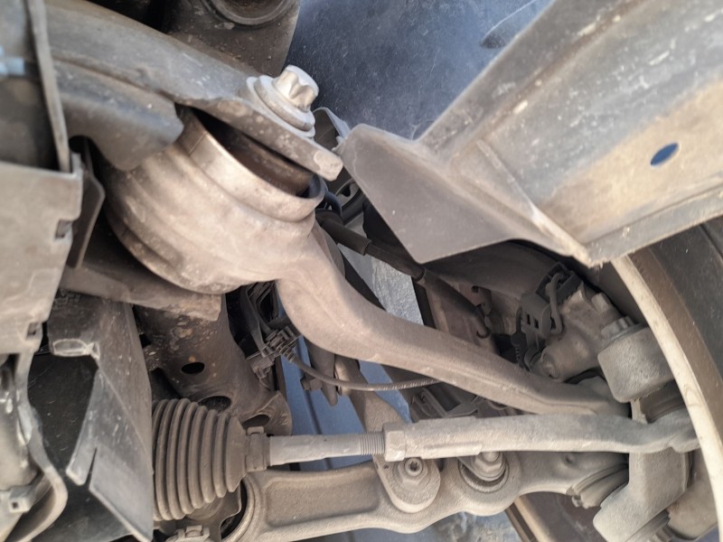 Recambio de brazo suspension inferior delantero derecho para mercedes-benz clase c descapotable (a205) c 220 d (205.404) referen