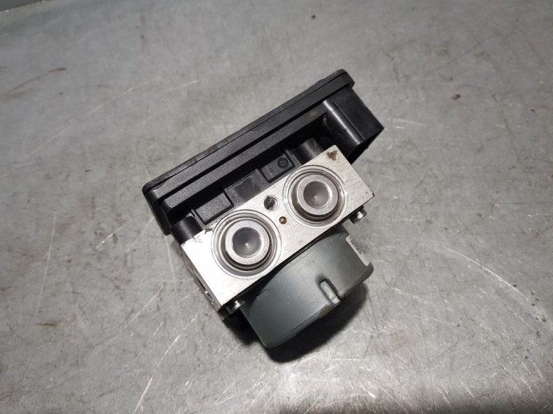 Recambio de abs para dacia dokker ambiance referencia OEM IAM 476608587R 10022002024 ATE
