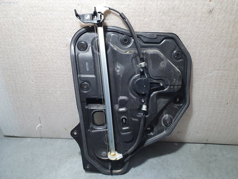 Recambio de elevalunas trasero derecho para mazda cx-5 center-line awd referencia OEM IAM KD537297X 6 PINS ELECTRICO