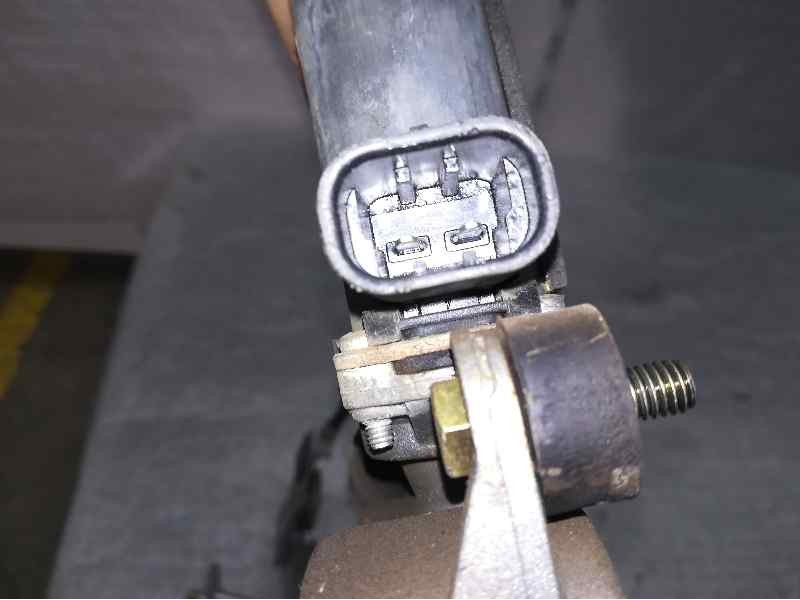 Recambio de elevalunas delantero derecho para fiat bravo (182) 1.6 16v cat referencia OEM IAM SIN REF. 2 PINS ELECTRICO 46554554