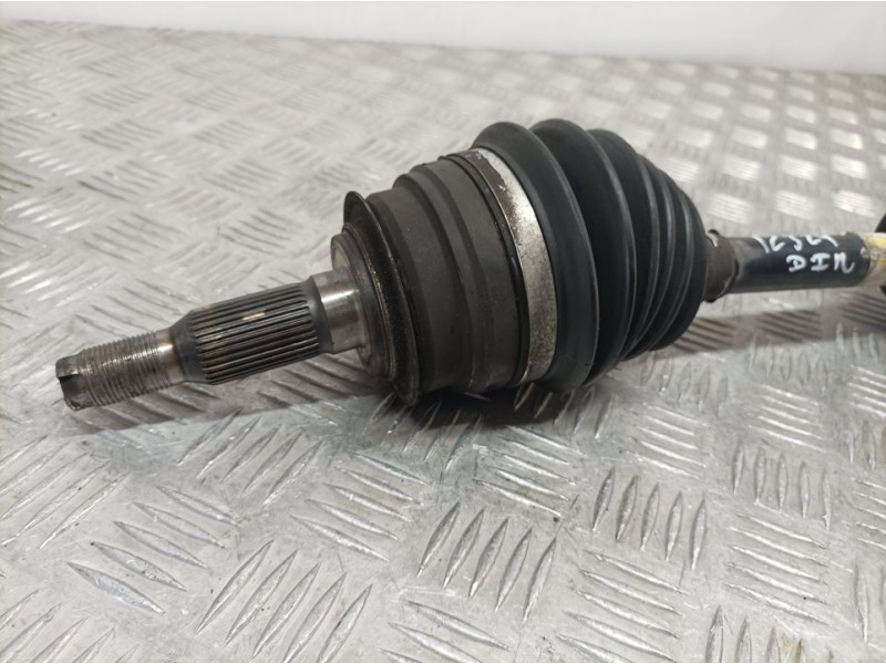 Recambio de transmision delantera izquierda para daewoo compact 1.6 gasolina referencia OEM IAM   SIN REFERENCIA