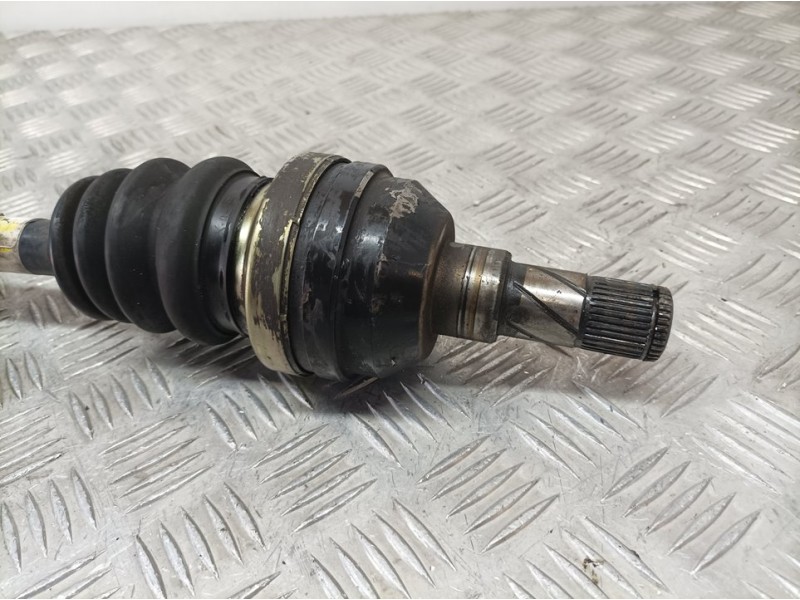 Recambio de transmision delantera izquierda para daewoo compact 1.6 gasolina referencia OEM IAM   SIN REFERENCIA