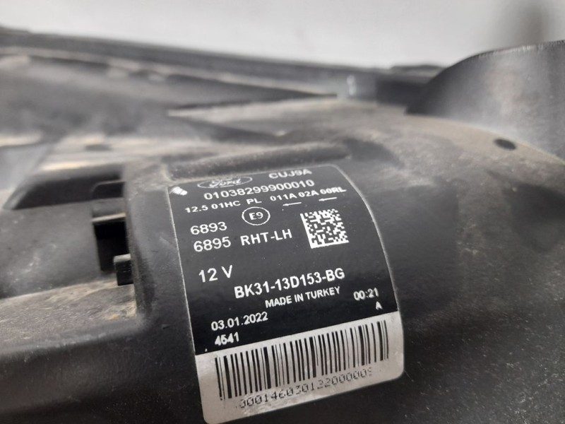 Recambio de faro izquierdo para ford transit (tts) kombi 350 l2 basis referencia OEM IAM BK3113D153BG  