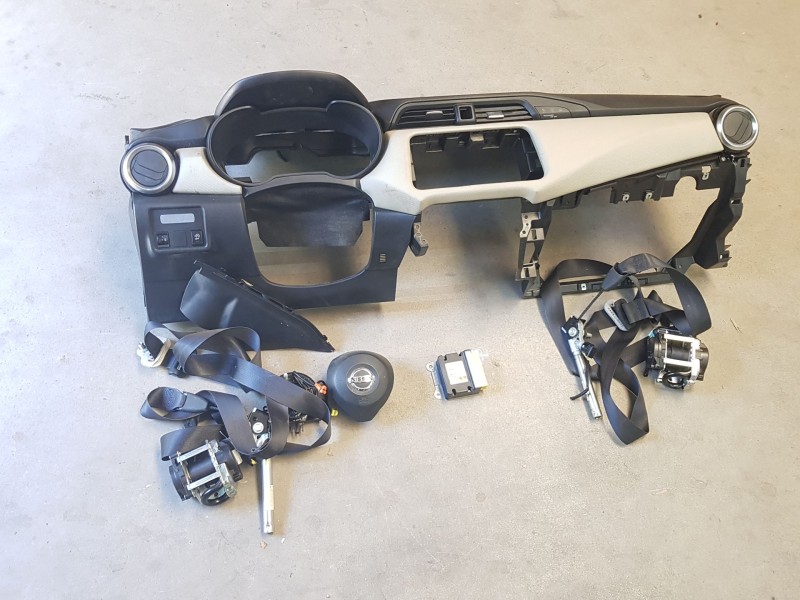 Recambio de kit airbag para nissan micra v (k14) 5 puertas referencia OEM IAM 985105FA0B  C/ SALPICADERO Y PRETENSORES