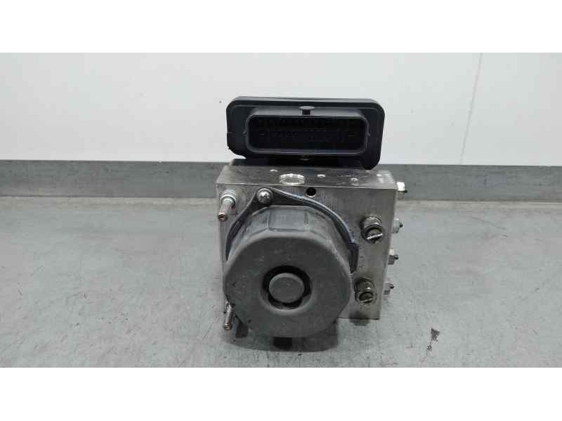 Recambio de abs para toyota auris active referencia OEM IAM 4454002380  