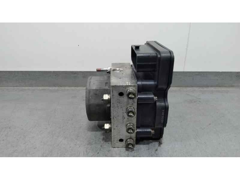 Recambio de abs para toyota auris active referencia OEM IAM 4454002380  