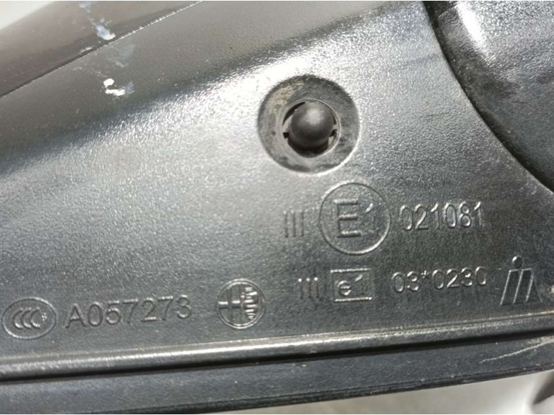 Recambio de retrovisor derecho para alfa romeo giulietta (191) distinctive referencia OEM IAM A057273  ELECTRICO