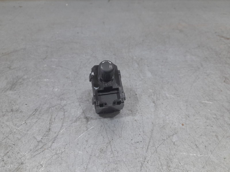 Recambio de mando retrovisor para nissan pulsar hatchback (c13) 1.5 dci referencia OEM IAM 3ZN2C  