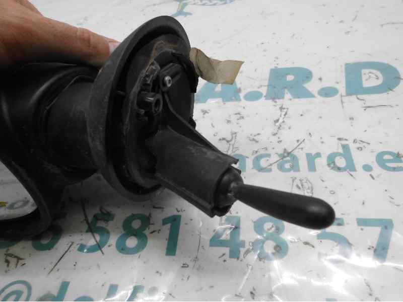 Recambio de retrovisor izquierdo para dacia logan básico referencia OEM IAM 6001546989  MANUAL