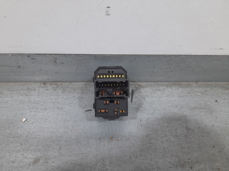 Recambio de mando retrovisor para nissan pulsar hatchback (c13) 1.5 dci referencia OEM IAM 3ZN2C  