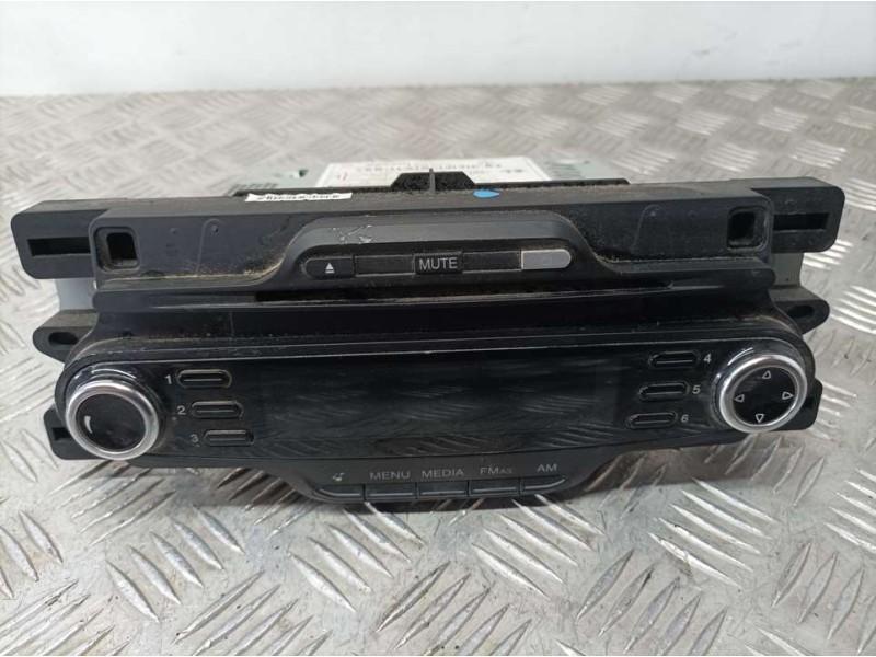 Recambio de sistema audio / radio cd para alfa romeo giulietta (191) distinctive referencia OEM IAM 1561023580 7642322316 BOSCH