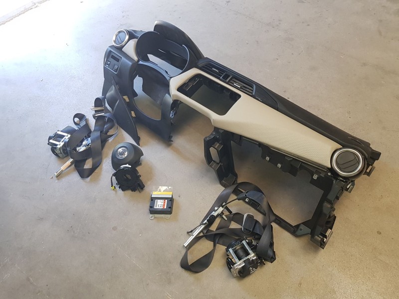 Recambio de kit airbag para nissan micra v (k14) 5 puertas referencia OEM IAM 985105FA0B  C/ SALPICADERO Y PRETENSORES