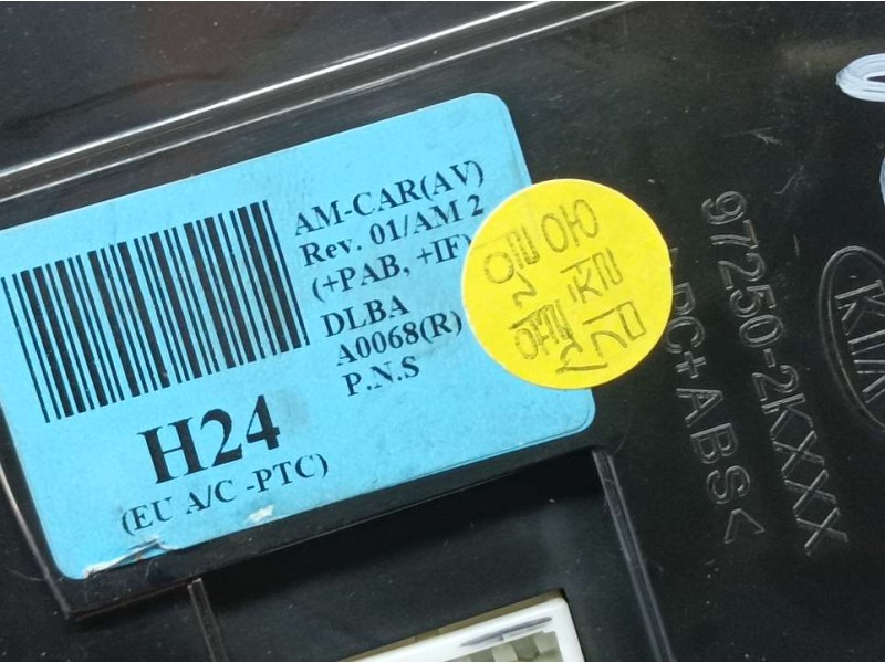 Recambio de mando calefaccion / aire acondicionado para kia soul diva referencia OEM IAM 972502K111  