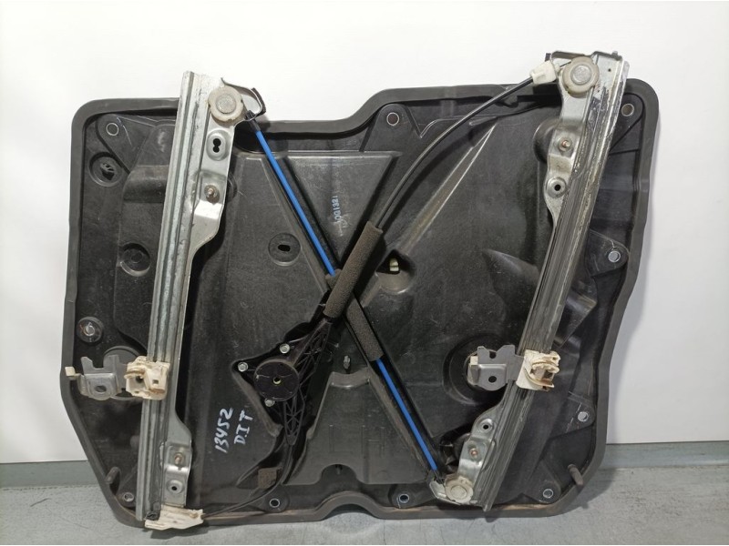 Recambio de elevalunas delantero derecho para volvo xc60 kinetic awd referencia OEM IAM 1972607  BROSE ELECTRICO 6 PINS