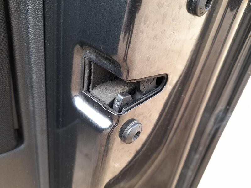 Recambio de cerradura puerta delantera derecha para seat toledo iii (5p2) 1.9 tdi referencia OEM IAM 3D1837016AC  